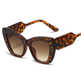 Oversized Sunglasses: Cat Eye 50's Style Sunglasses