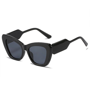 Oversized Sunglasses: Cat Eye 50's Style Sunglasses